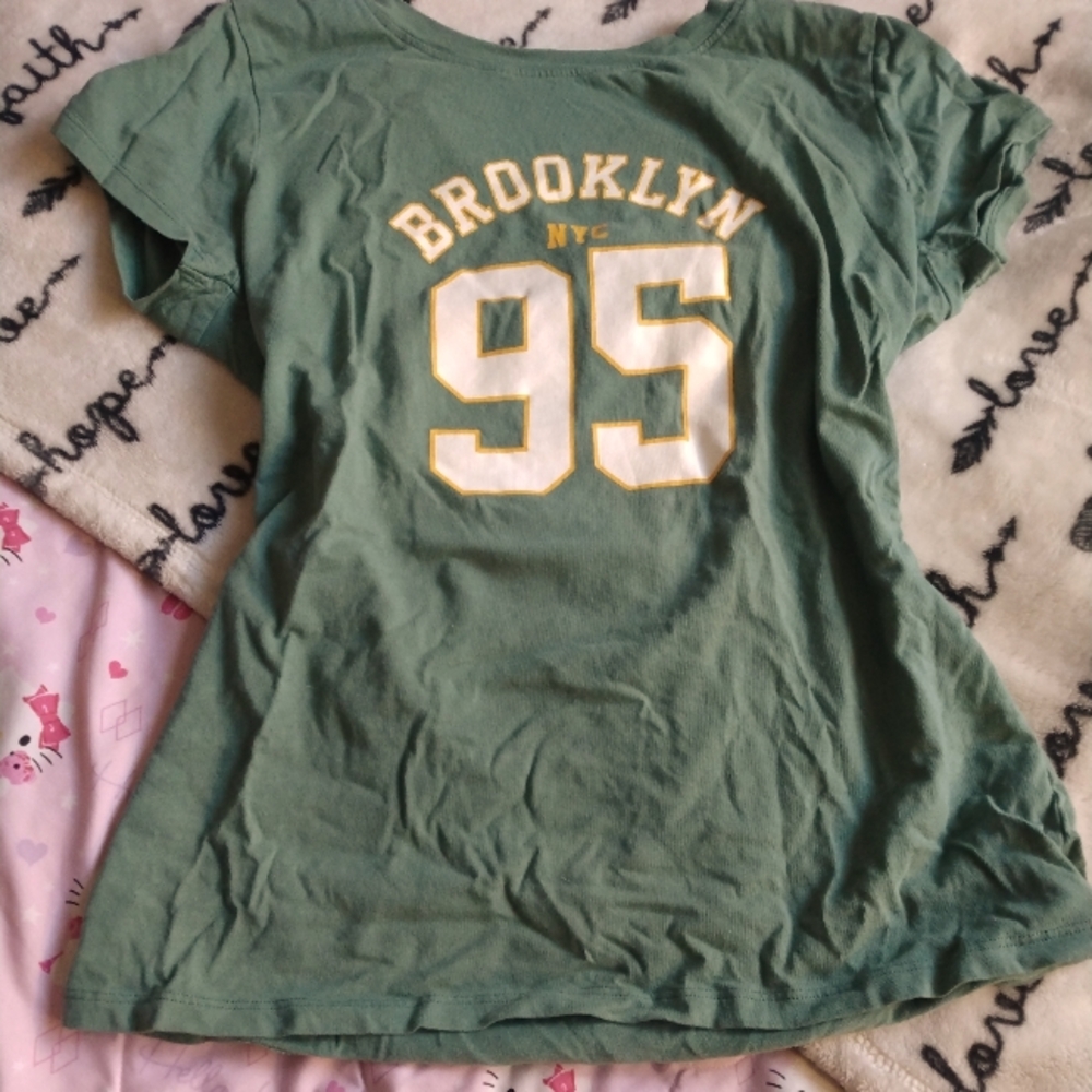 Green Brooklyn T-shirt